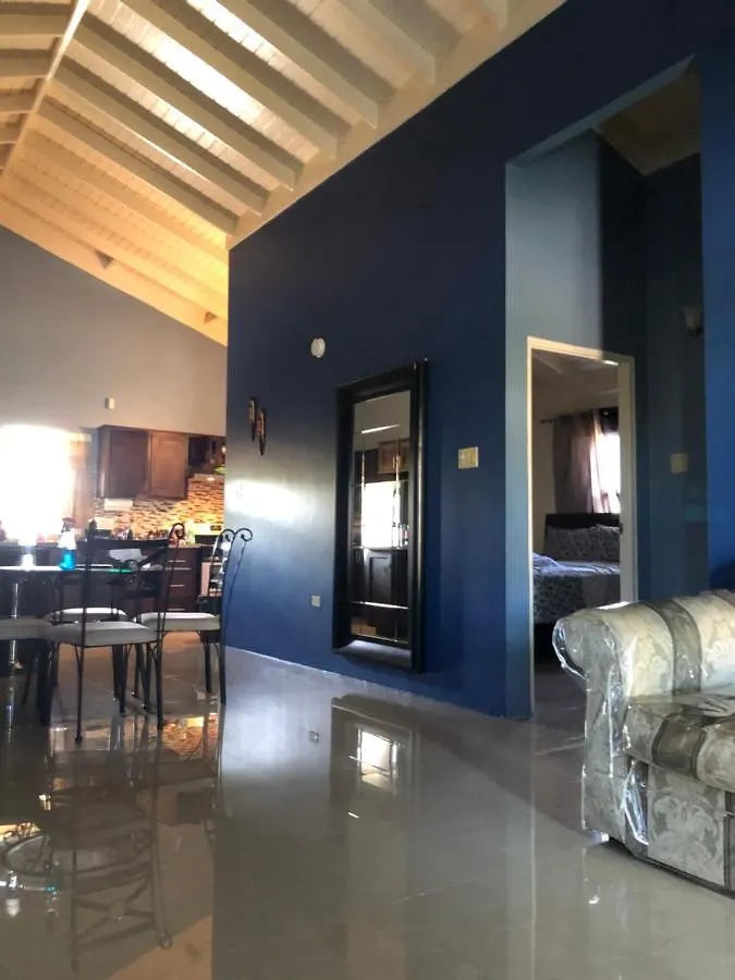 Guest house Villa Oasis Drax Hall