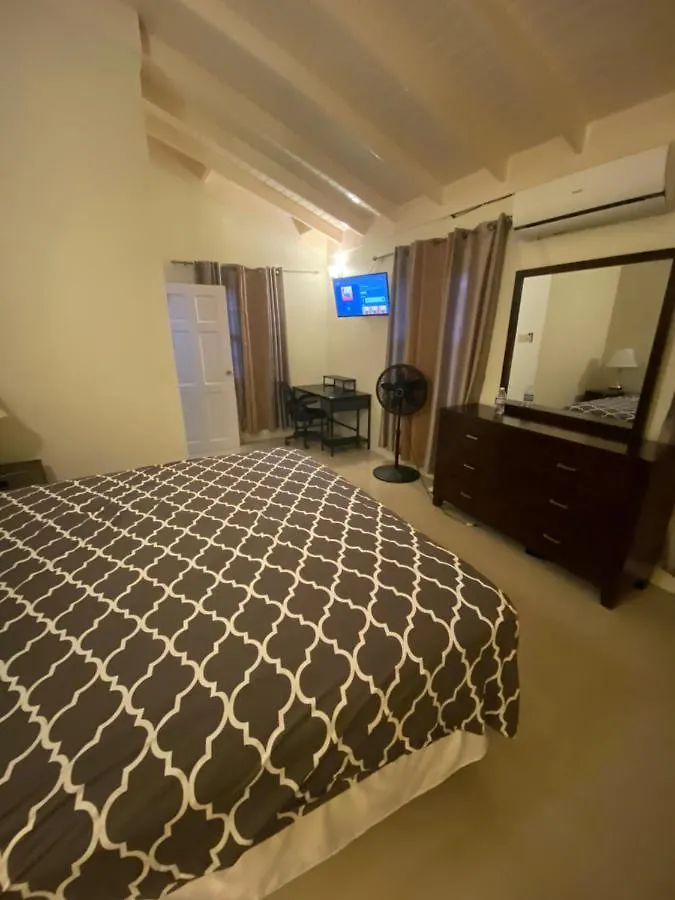 Guest house Villa Oasis Drax Hall