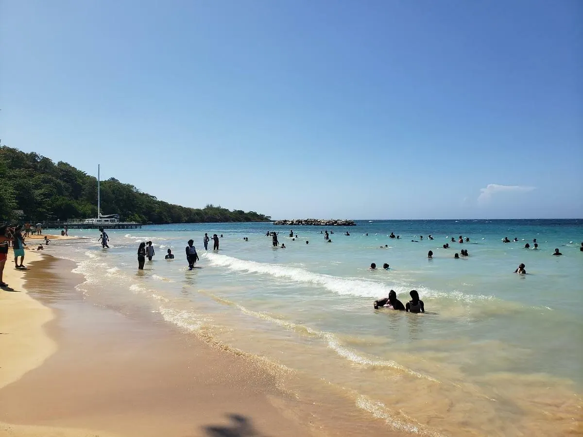 Villa Oasis Drax Hall 0*, Ocho Rios